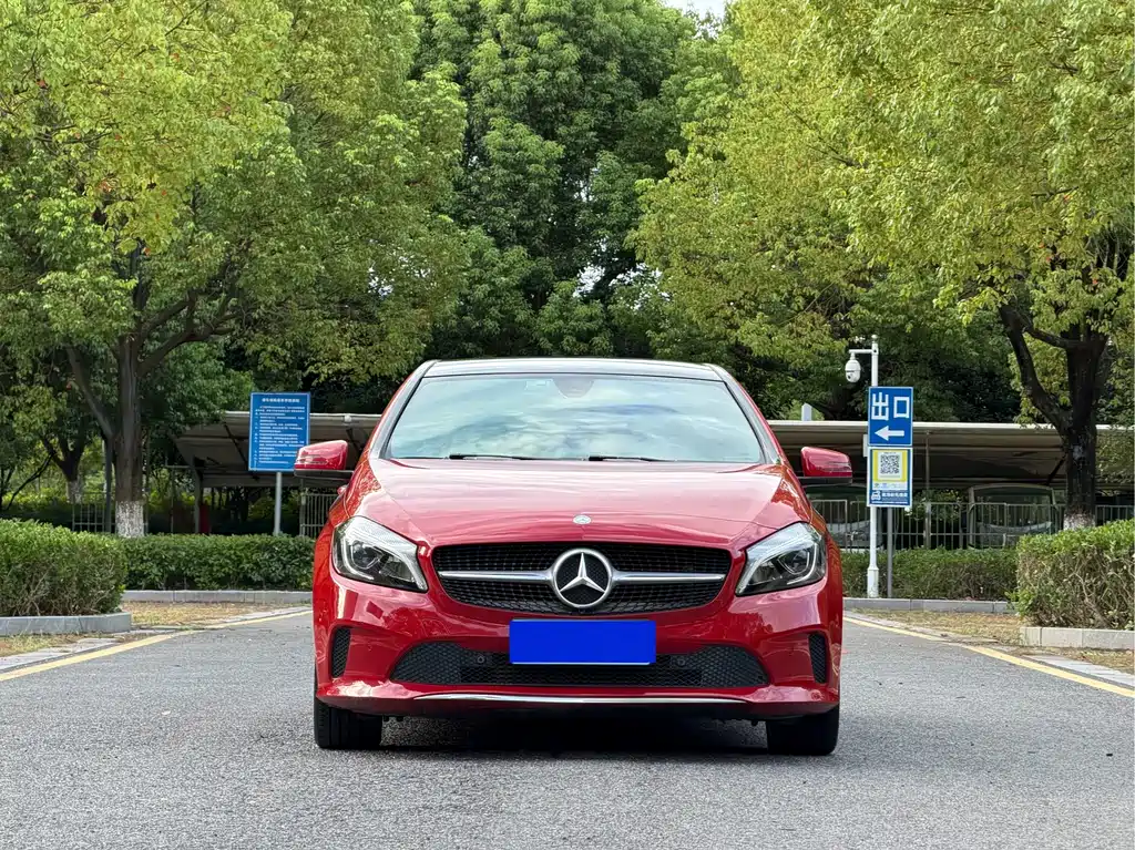 Mercedes-Benz A-Class (Import) — миниатюра 2