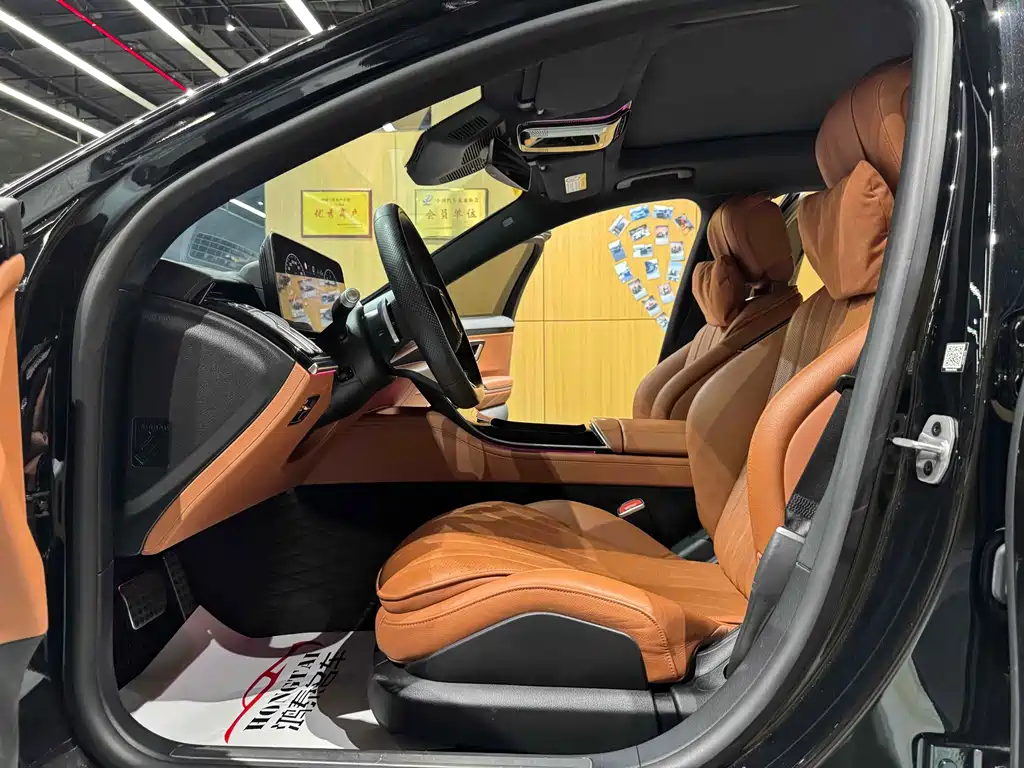 MERCEDES-BENZ S CLASS