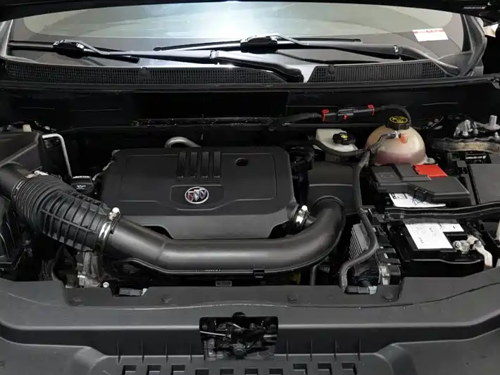 Buick Enclave — миниатюра 8