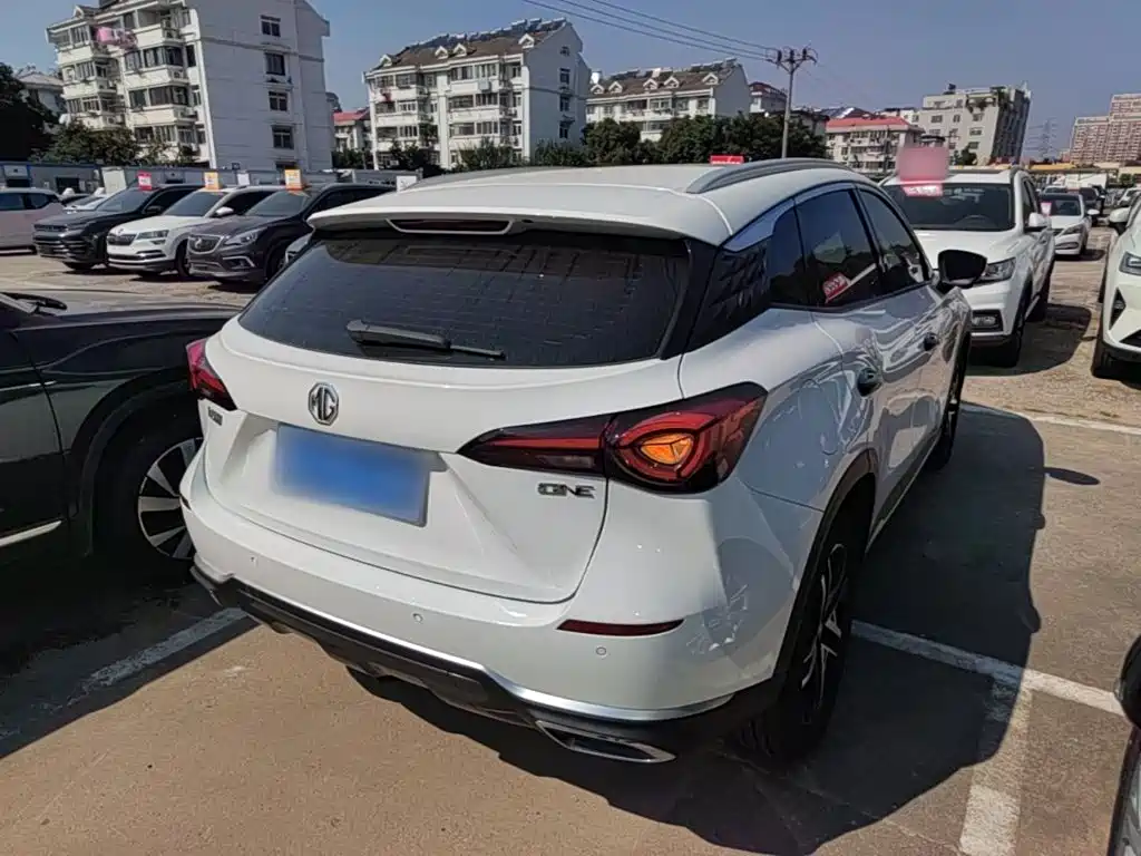 MG MG ONE — миниатюра 7