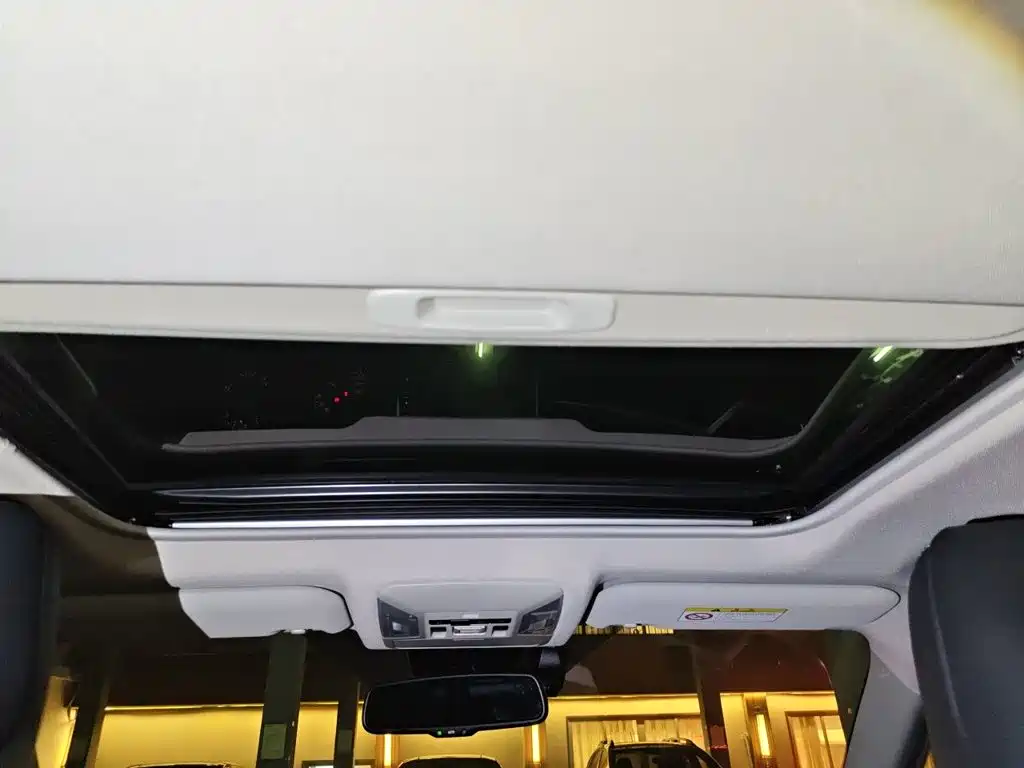 Toyota Wildlander — миниатюра 14