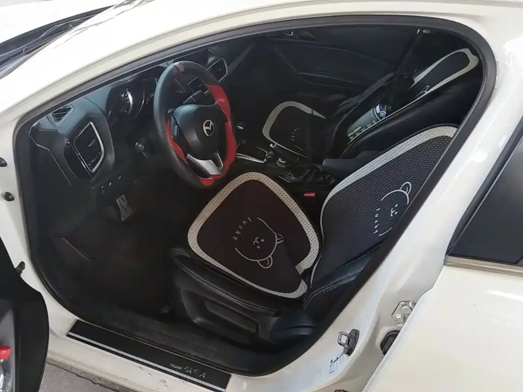 Mazda 3 Axela — миниатюра 20