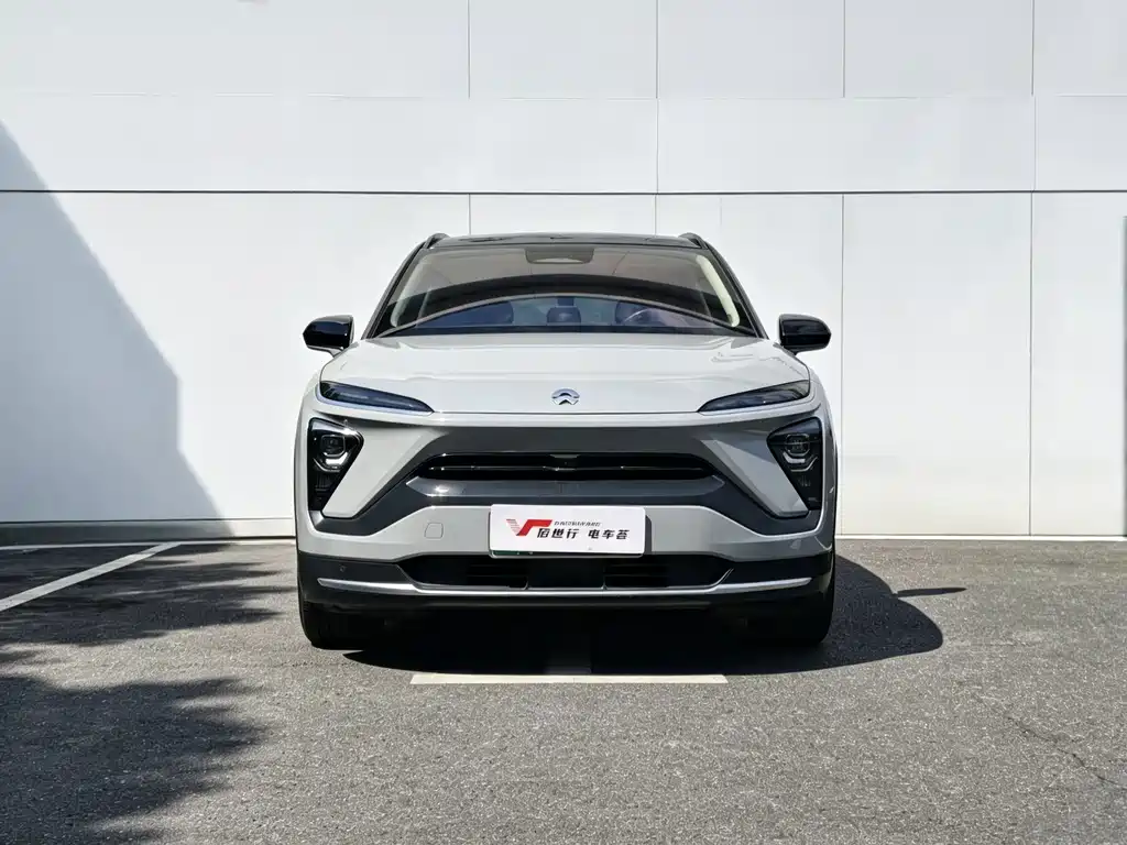 NIO ES6 — миниатюра 2