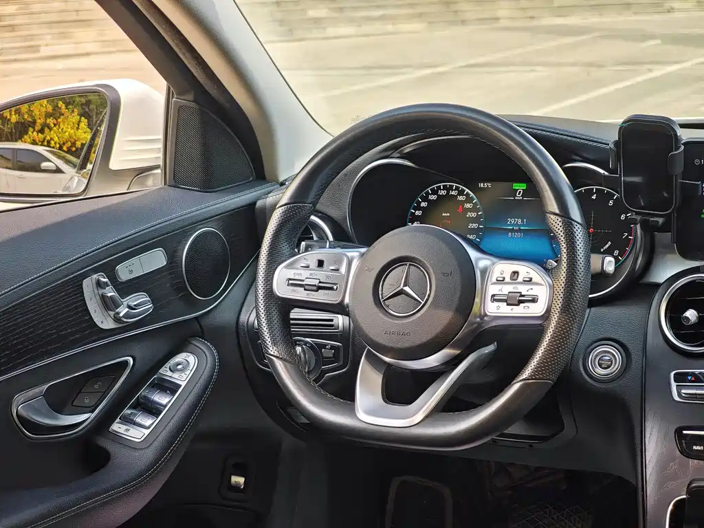MERCEDES-BENZ C CLASS