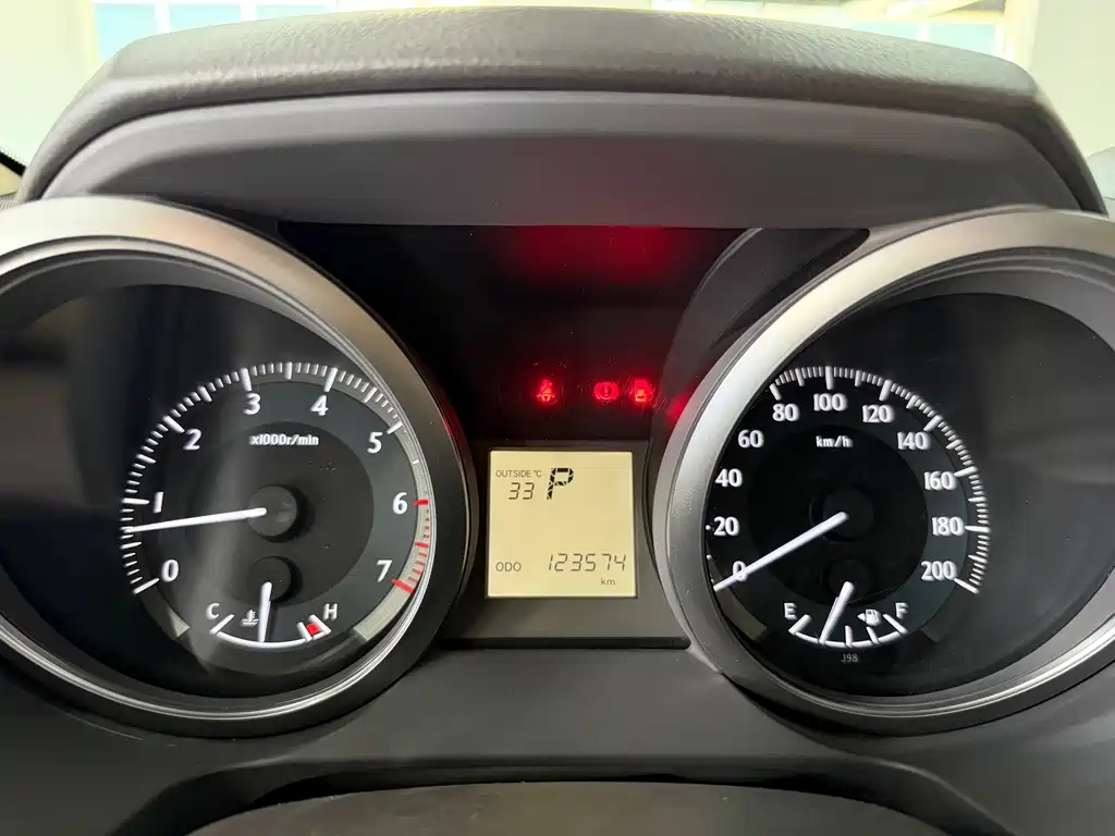 Toyota Prado — миниатюра 15