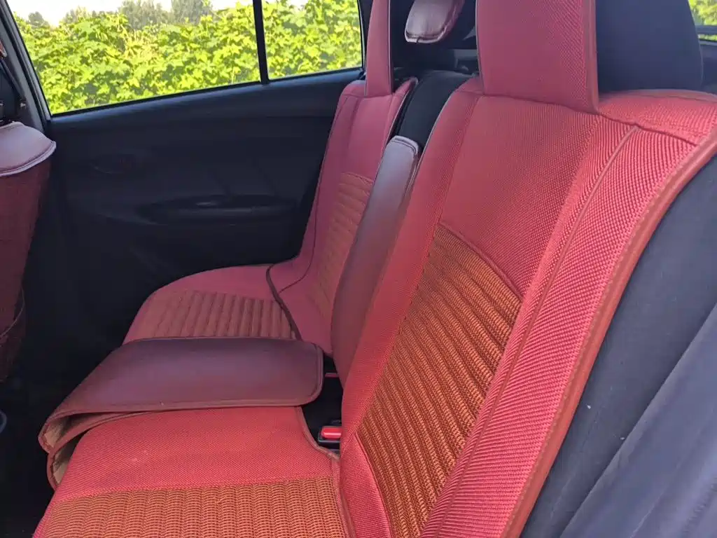 Toyota Yaris L — миниатюра 13