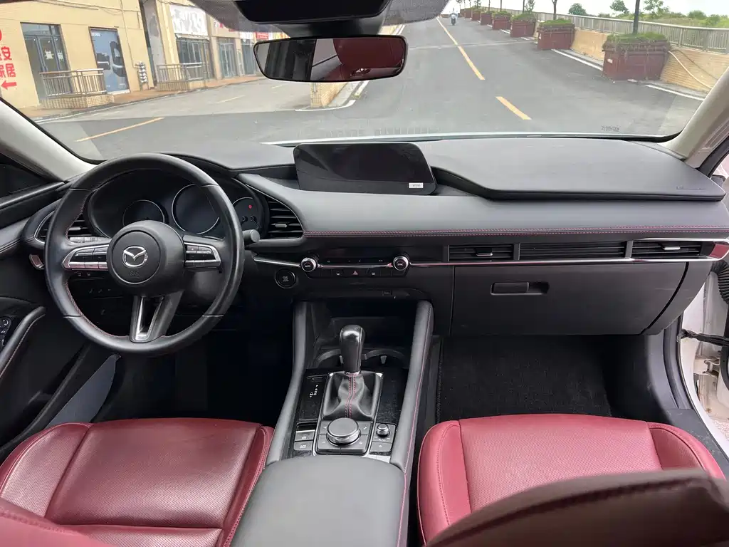 Mazda 3 Axela — миниатюра 9