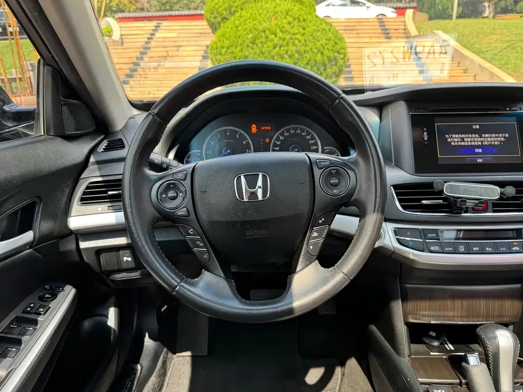 Honda Crosstour — миниатюра 16