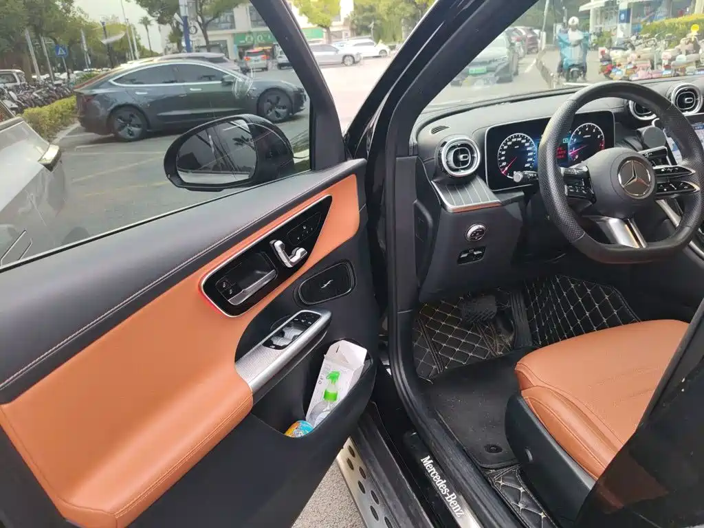 Mercedes-Benz GLC — миниатюра 13