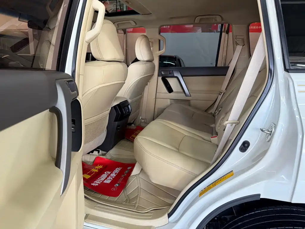Toyota Prado — миниатюра 8