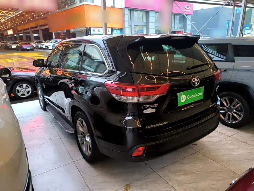 Toyota Highlander — миниатюра 5