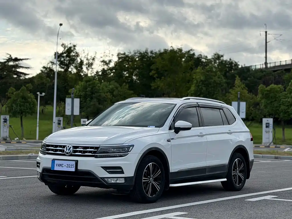 Volkswagen Tiguan L