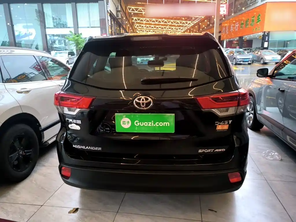 Toyota Highlander — миниатюра 6