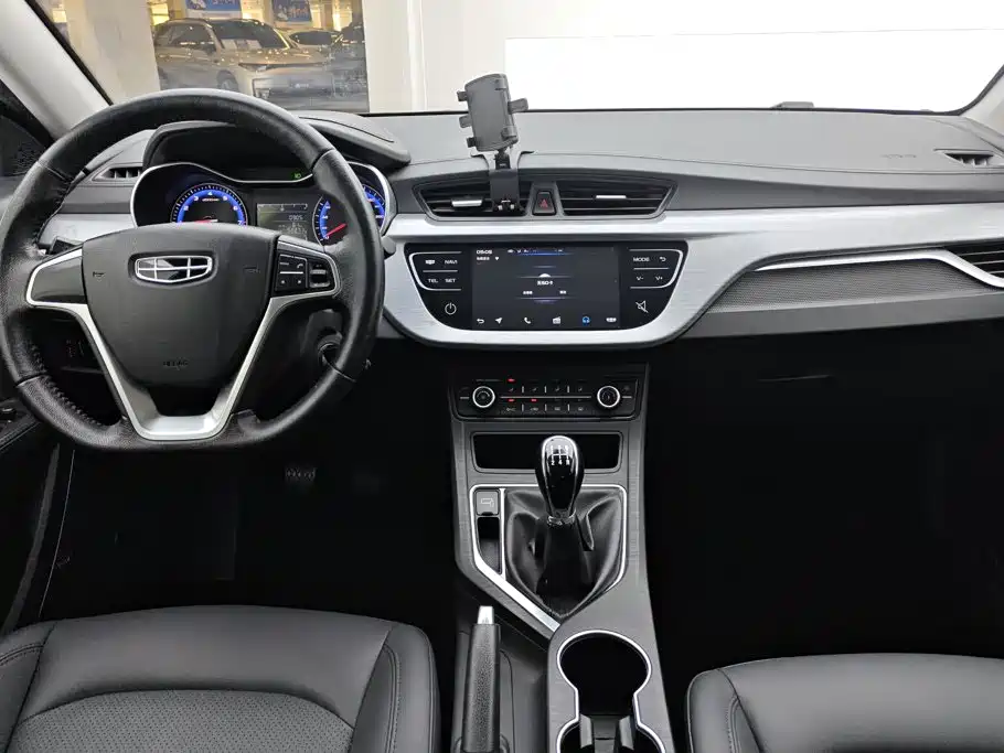 Geely Vision — миниатюра 12