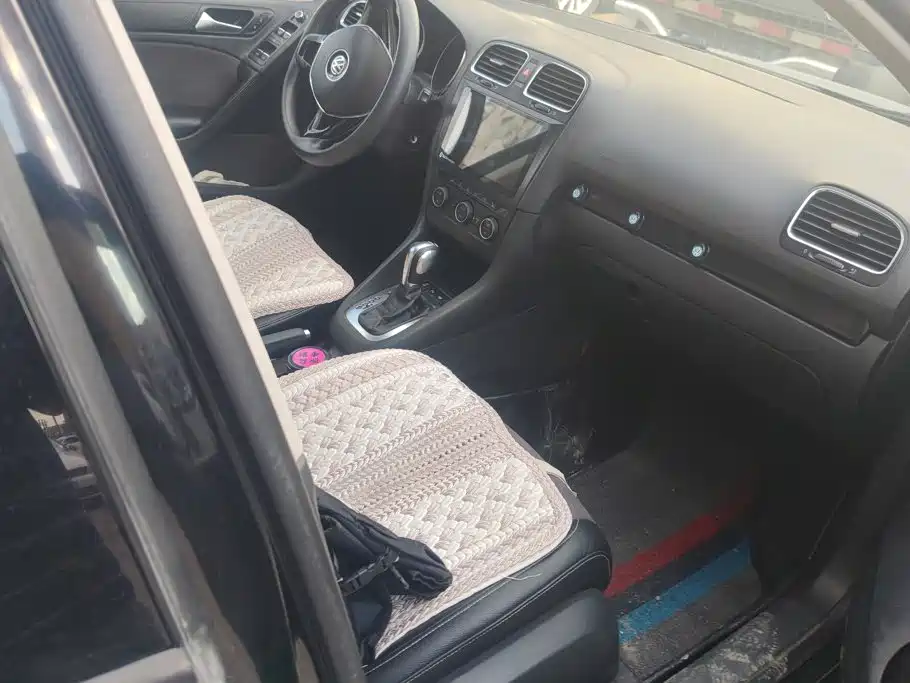 Volkswagen Golf — миниатюра 8
