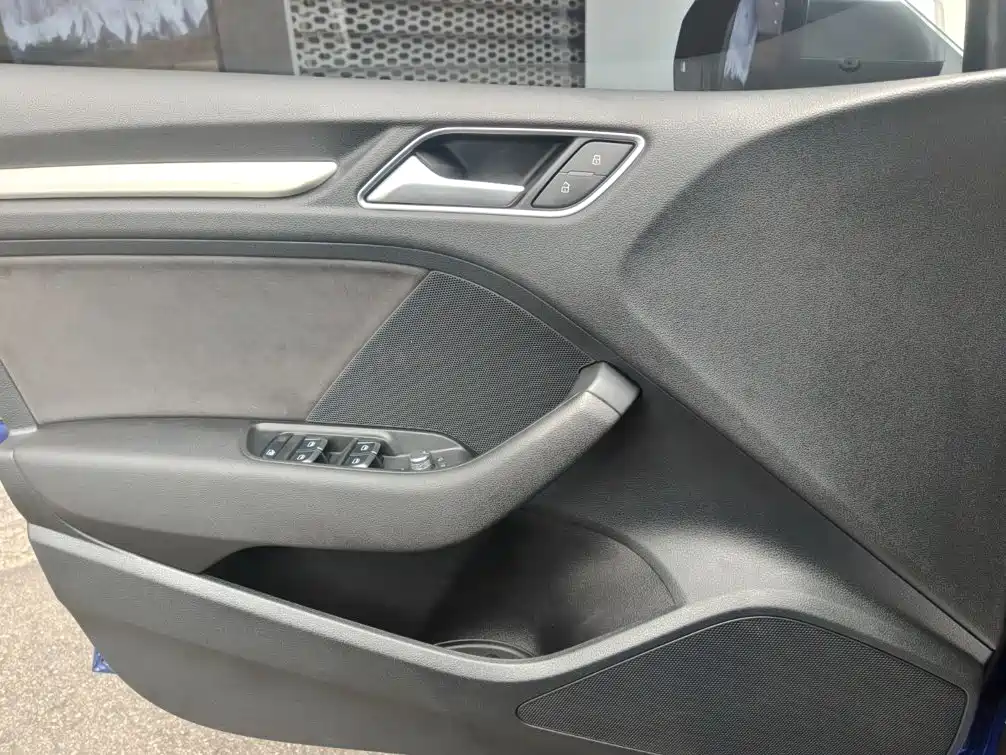Audi S3 — миниатюра 11