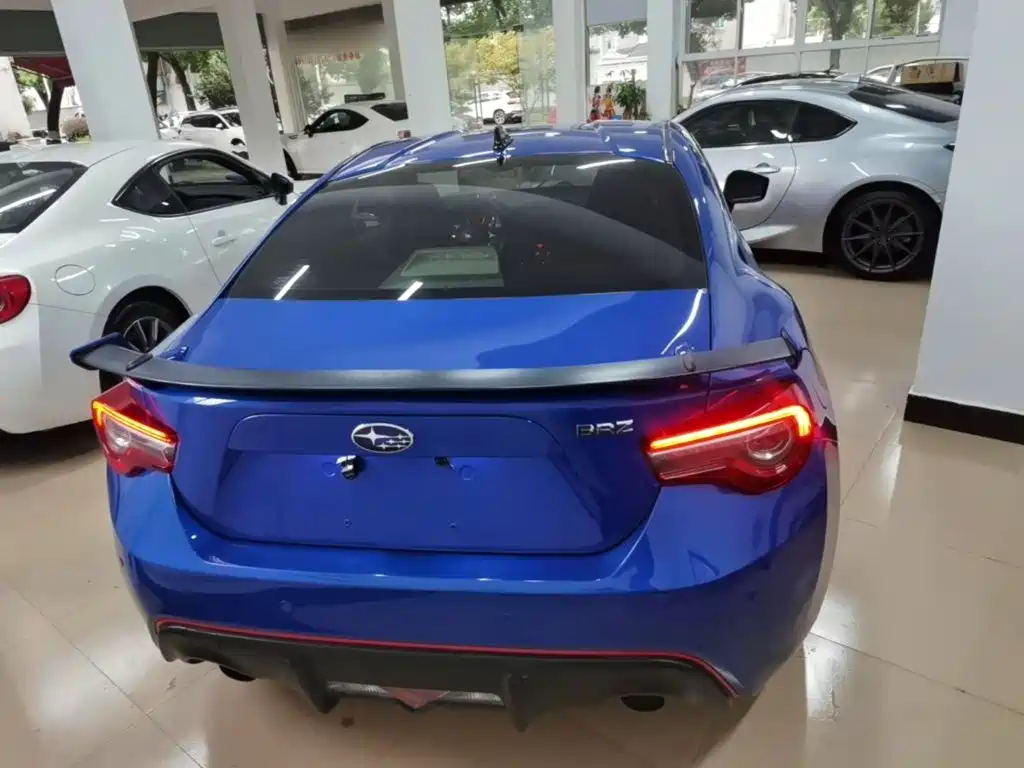 Subaru BRZ — миниатюра 6