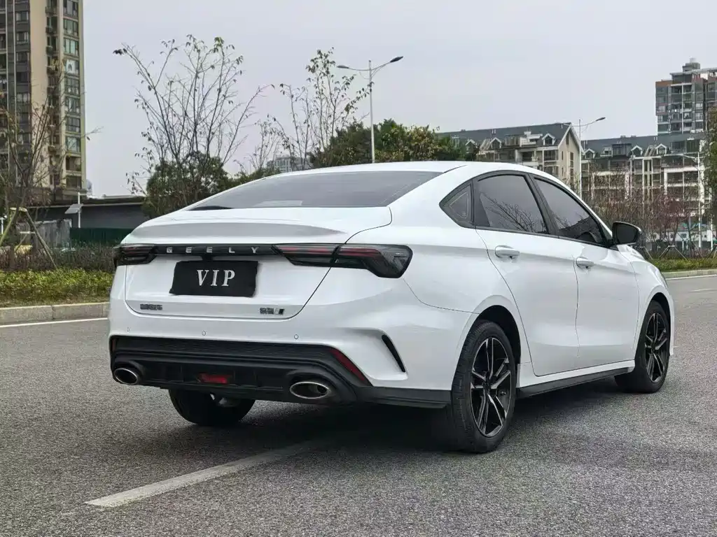 Geely Binrui — миниатюра 9
