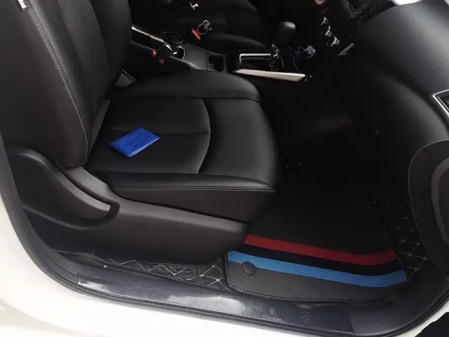 Nissan Sylphy — миниатюра 8