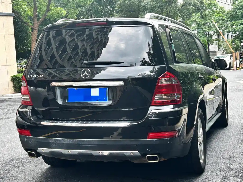 Mercedes-Benz GL-Class — миниатюра 6