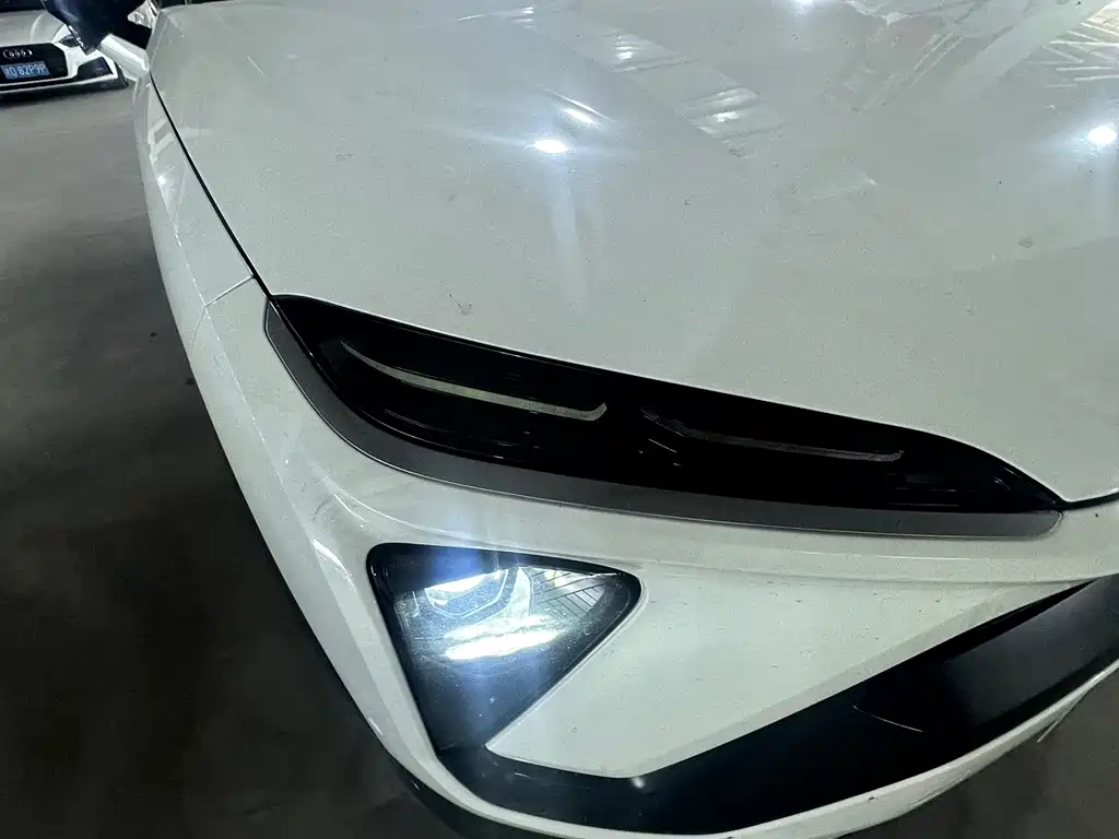 NIO ES6 — миниатюра 3