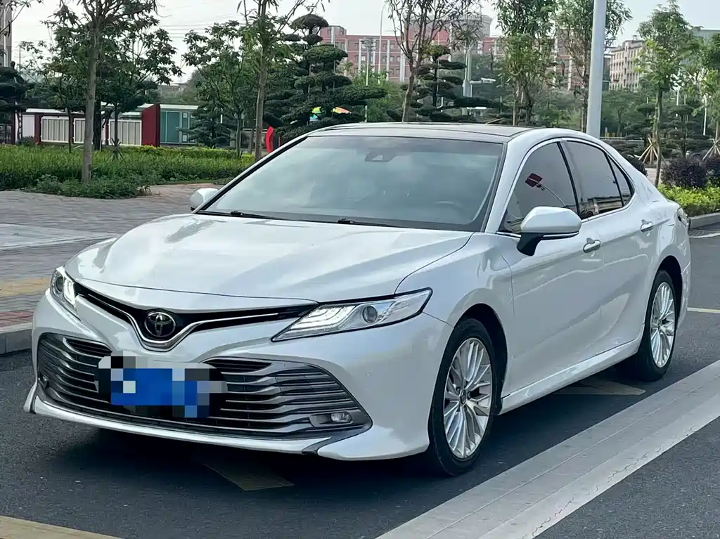 Toyota Camry 2018