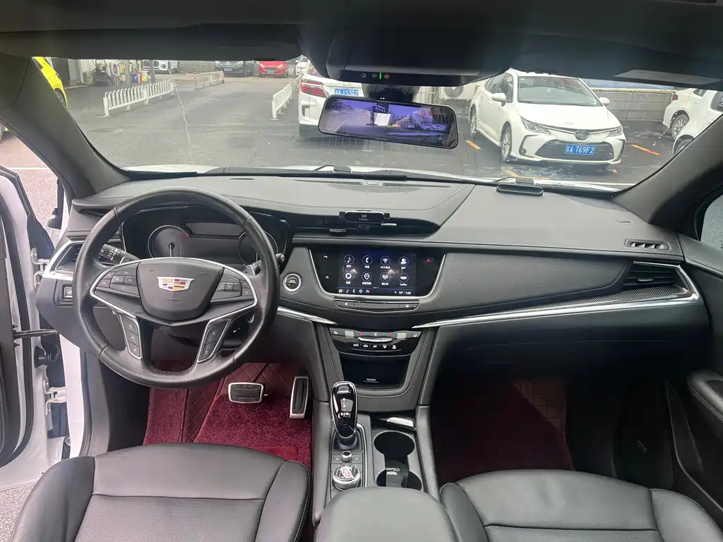 Cadillac XT5 2022 2.0T Luxury