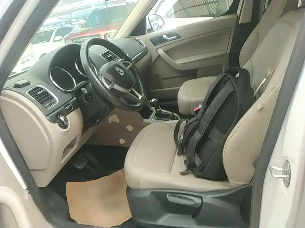 Skoda Yeti — миниатюра 15