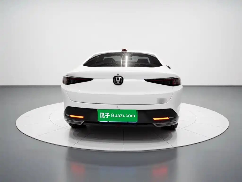 Changan Yida — миниатюра 3