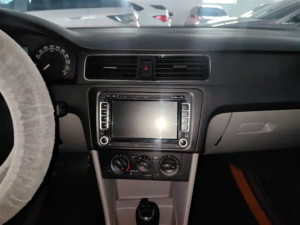 SKODA XIN RUI