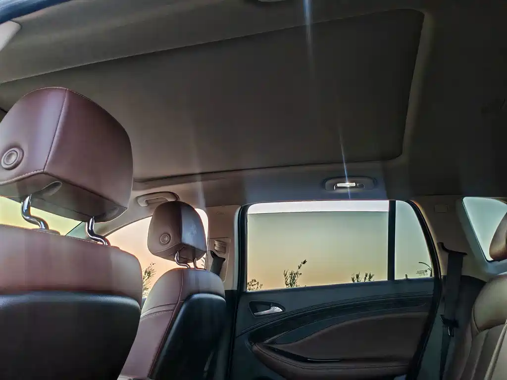 Buick Envision Plus — миниатюра 17
