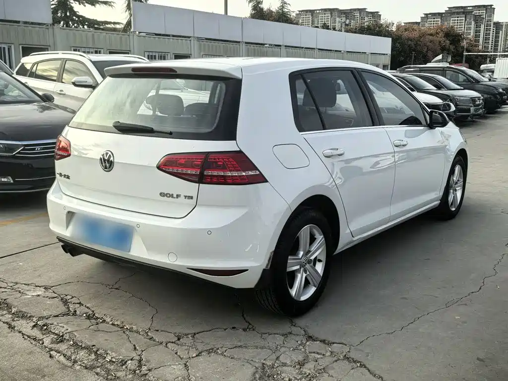 Volkswagen Golf — миниатюра 7