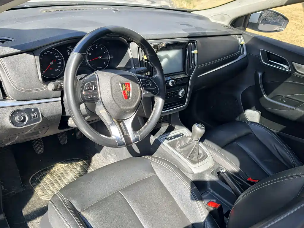 Roewe i6 Classic — миниатюра 6