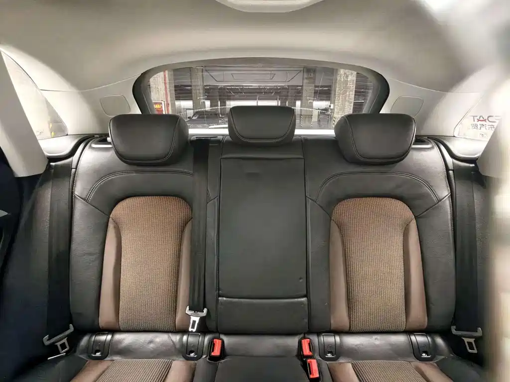 Audi Q3 — миниатюра 18