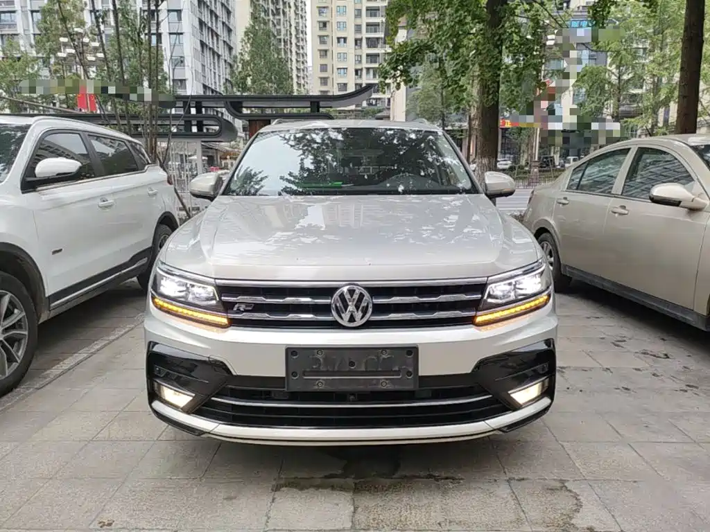 Volkswagen Tiguan L — миниатюра 3
