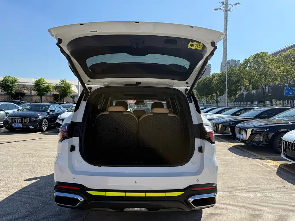 Geely Haoyue L — миниатюра 8