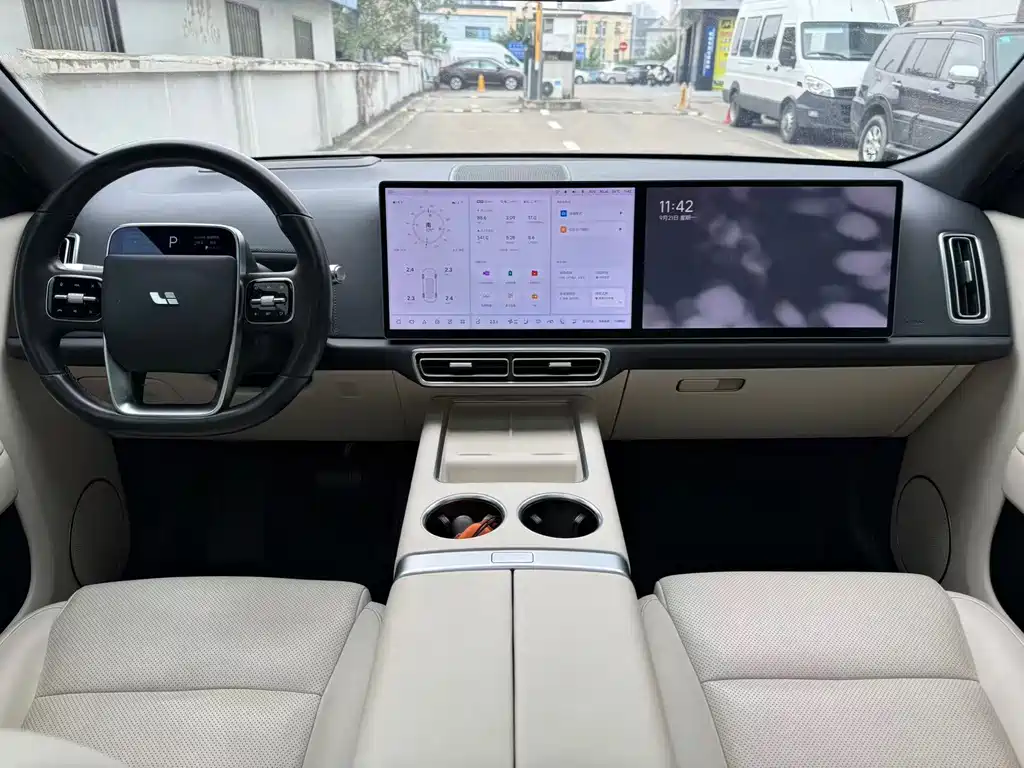 Li Auto Li L8 — миниатюра 7