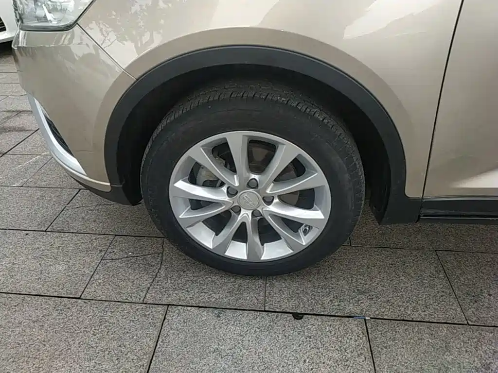 Geely Emgrand GS — миниатюра 23