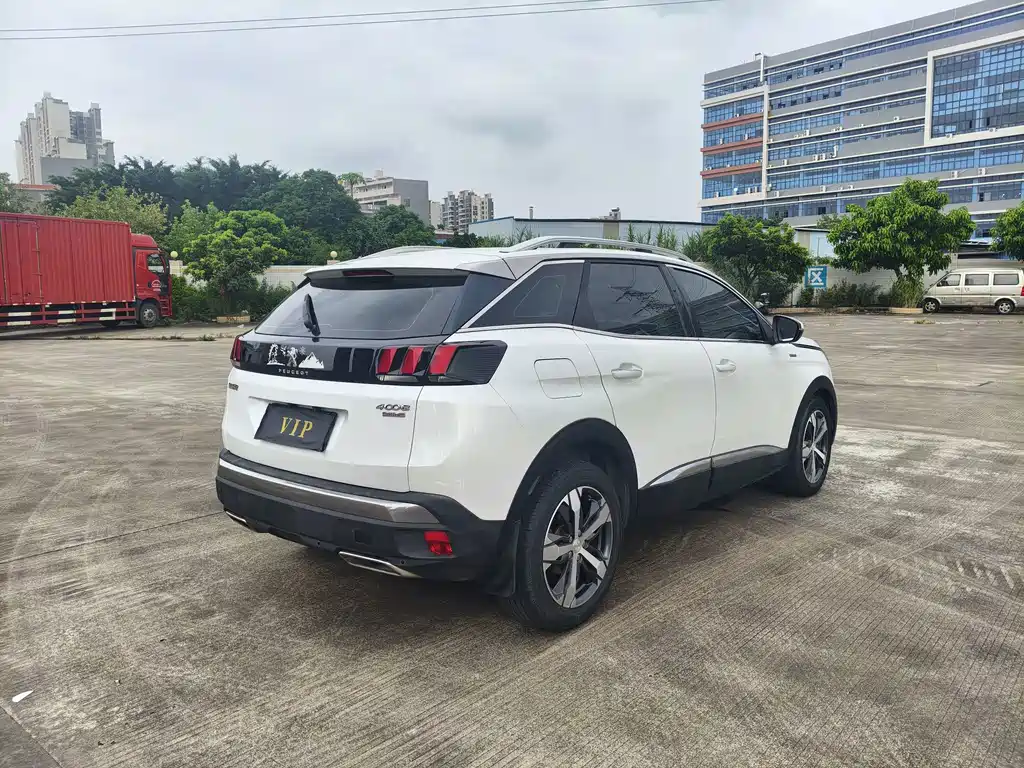 Peugeot 4008 — миниатюра 6