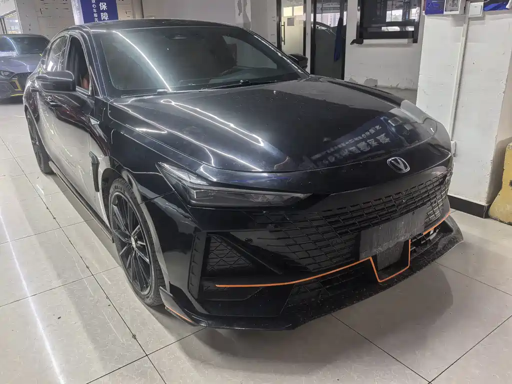 Changan UNI-V — миниатюра 3