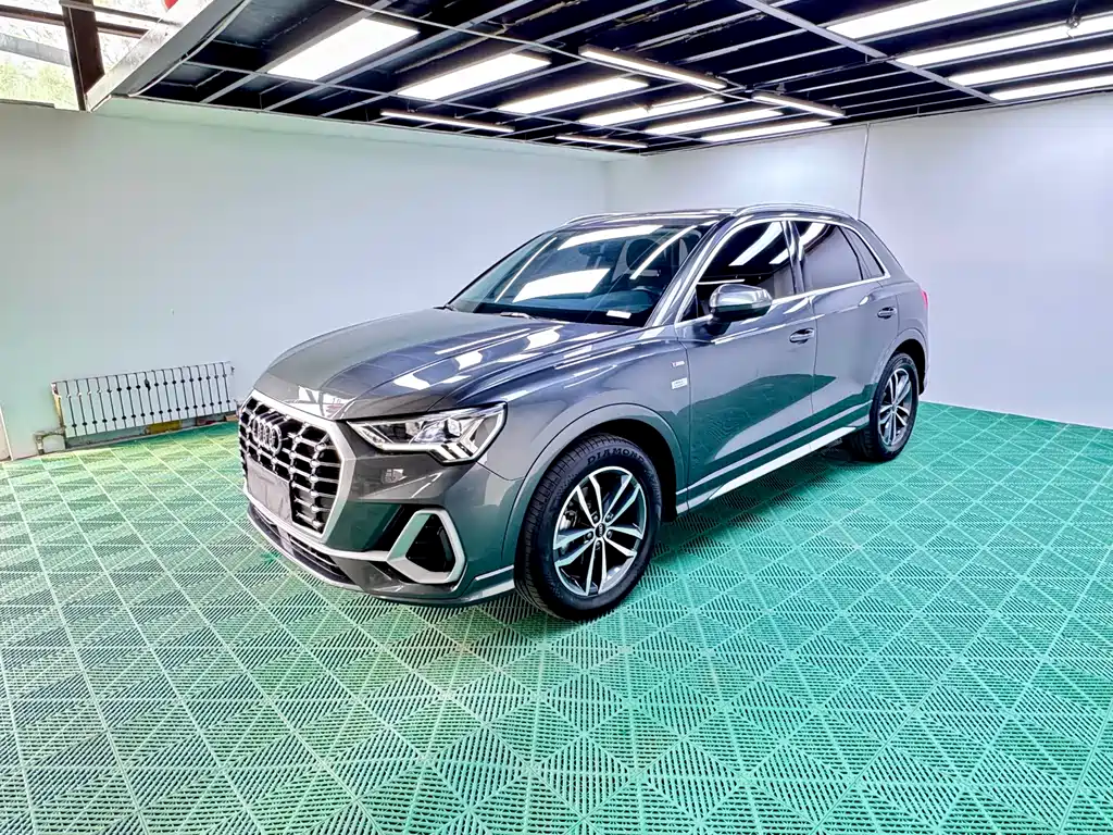Audi Q3 2022