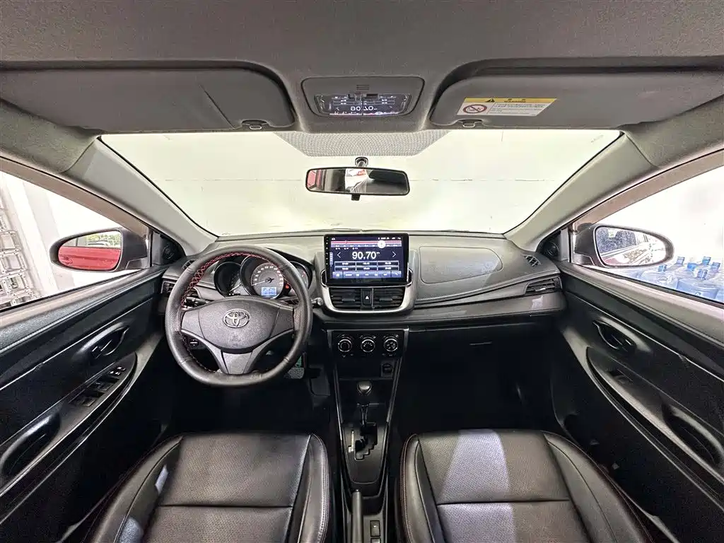 TOYOTA YARIS L ZHIXUAN