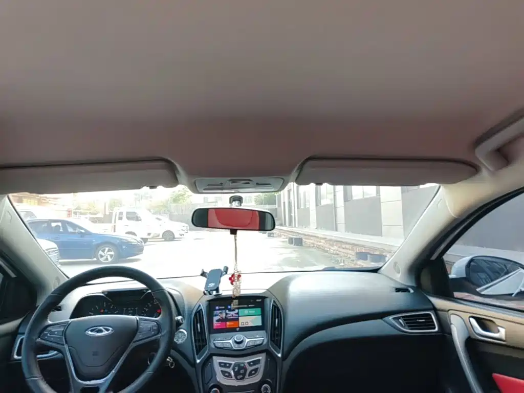 Chery Arrizo 5 — миниатюра 18