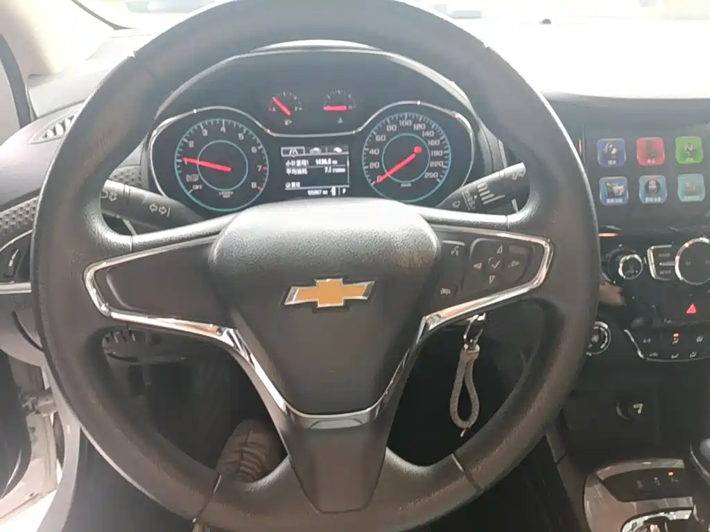 Chevrolet Cruze — миниатюра 11