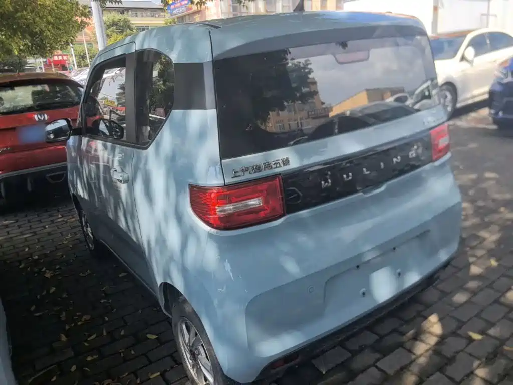 Wuling MINIEV — миниатюра 5