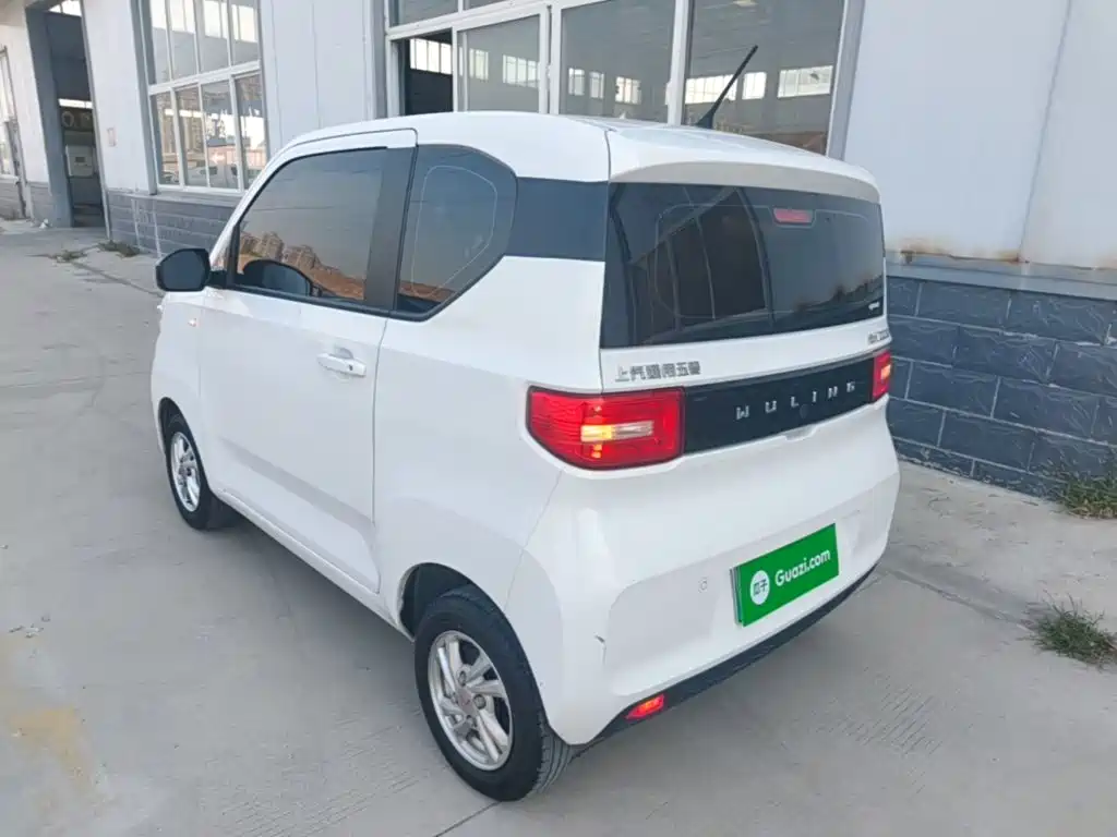 Wuling MINIEV — миниатюра 5