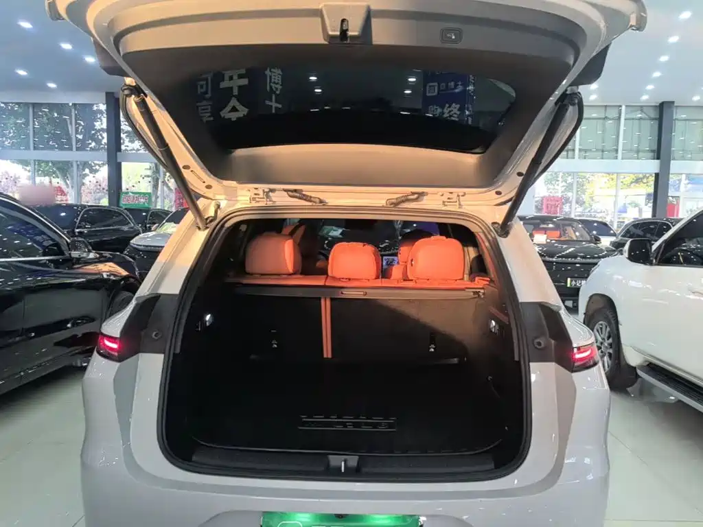 Li Auto Li L6 — миниатюра 19