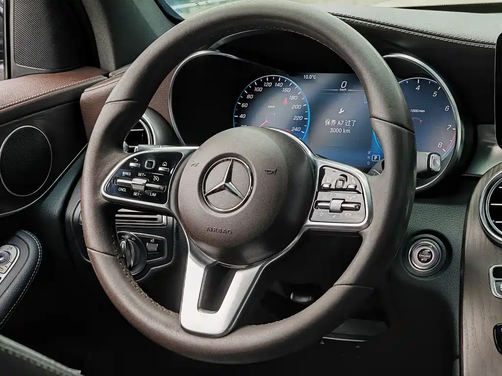Mercedes-Benz GLC 2020 GLC 260 L 4MATIC Luxury