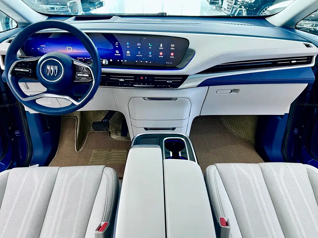 Buick Century 2023 2.0T мест