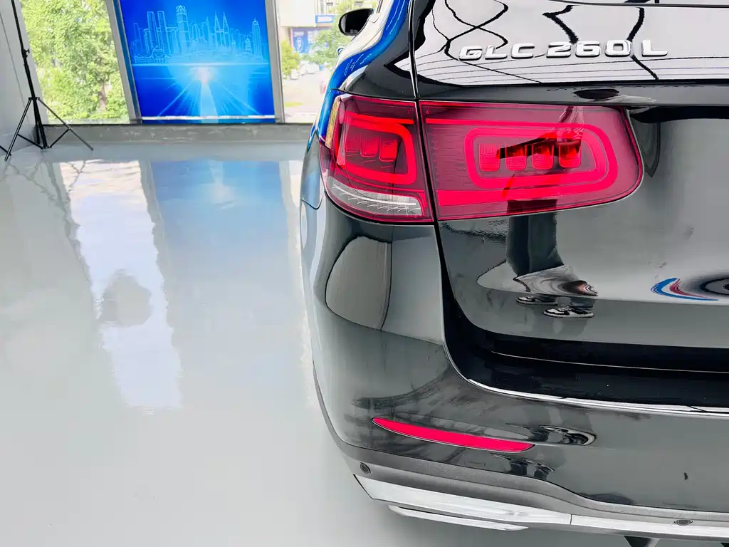 Mercedes-Benz GLC 2022 GLC 260 L 4MATIC Luxury